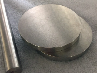 沉淀硬化的工业奇迹:Monel K-500 (UNS N05500) 镍铜圆棒、管材、板材、锻件